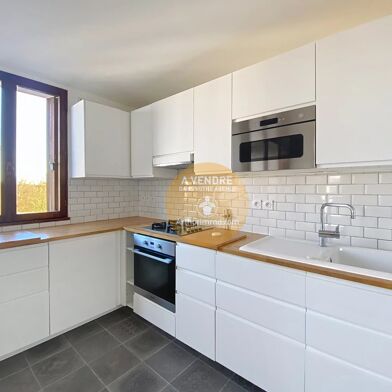 Appartement 3 pièces 220000 €