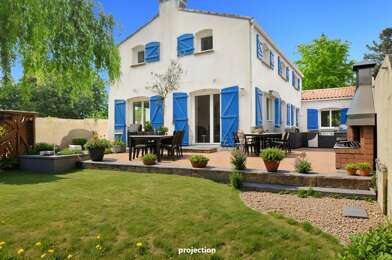 Maison 7 pièces 331500 €