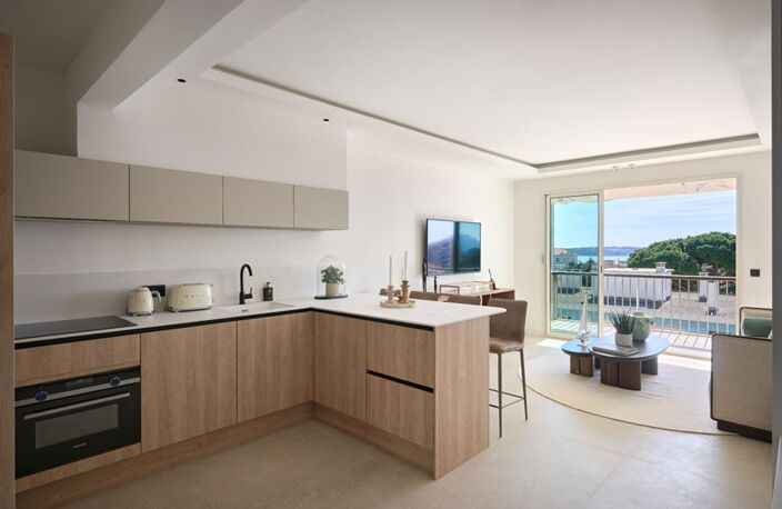 Dernier Etage Cannes  Basse Californie  - Appartement 3 pièces — photo 3