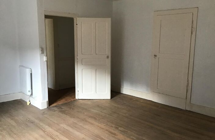 Vente appartement 4 pièces 96 m² Plombières-les-Bains (88370) — photo 5