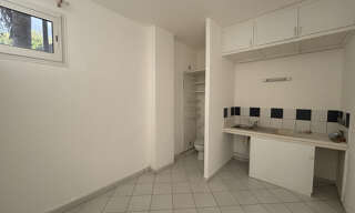 Commerce  92 m² à louer à Le Tampon (97430)