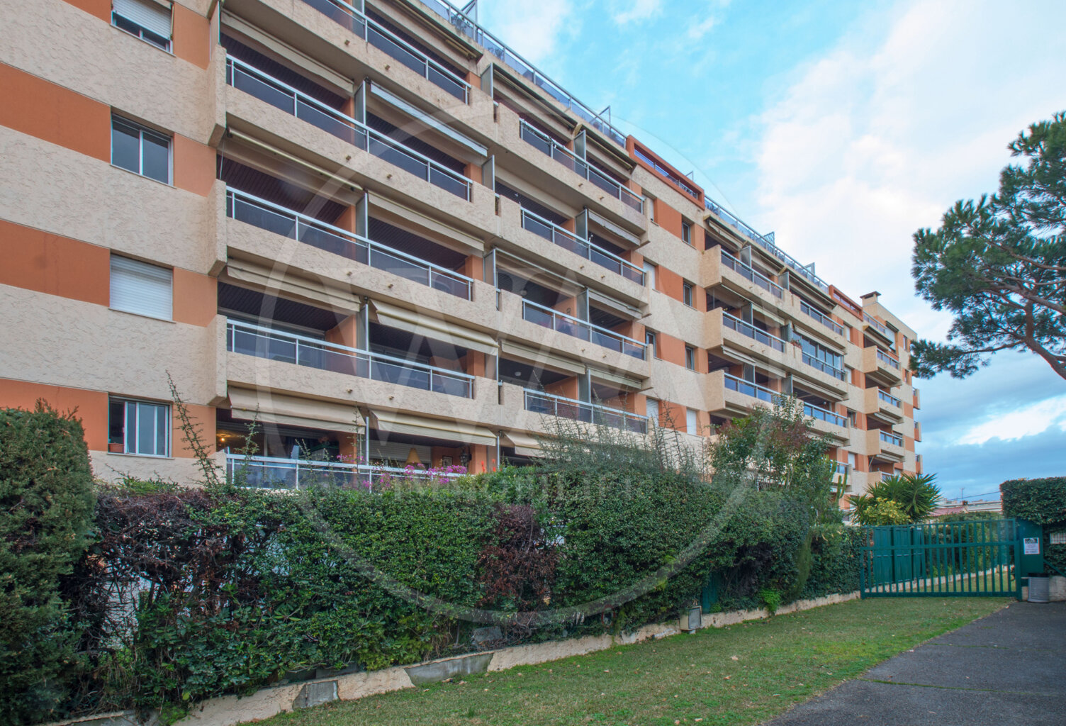 Cros de Cagnes, Pinède, Résidence de Standing piscine et gar — photo 1