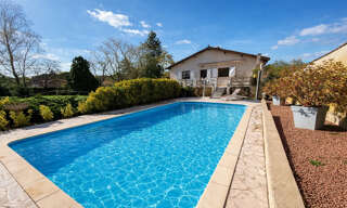 Maison 6 Pièces 235 m² à vendre à Commelle-Vernay (42120)