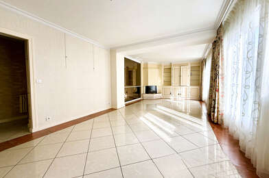 Appartement 5 pièces 279000 €