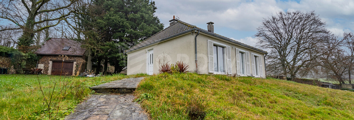 Maison 4 Pièces 88 m² à vendre à Saint-Sauveur-en-Puisaye (89520)