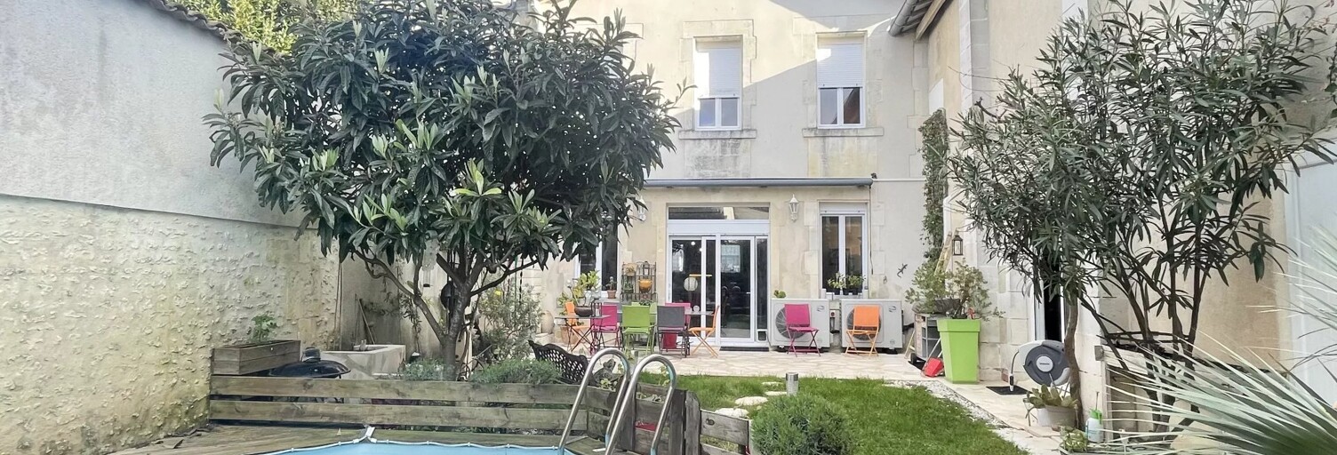 Maison 10 Pièces 340 m² à vendre à Cognac (16100)