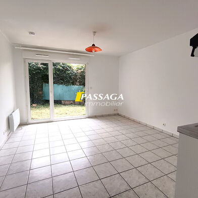 Appartement 1 pièces 318 €