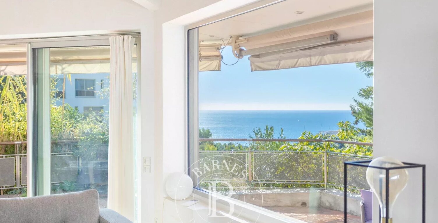 VENTE - VILLA CONTEMPORAINE – VUE MER PANORAMIQUE – 13007 MARSEI — photo 1
