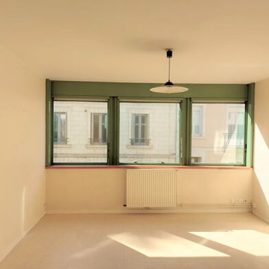 Appartement 2 pièces 661 €