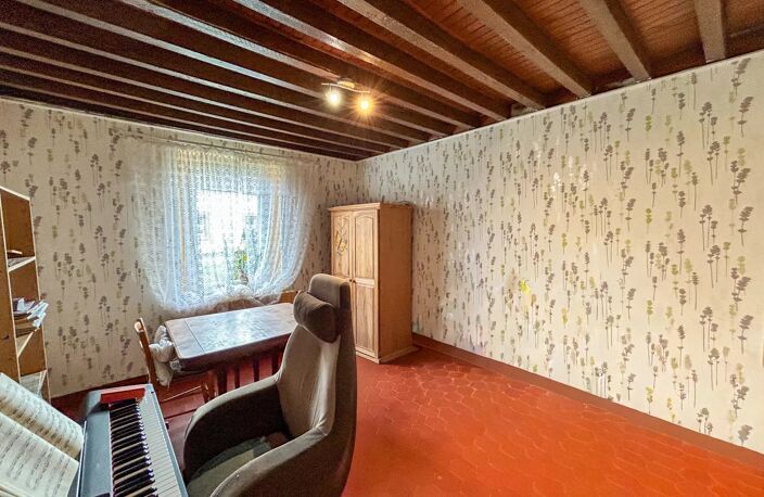 A VENDRE - LONGÈRE 7 PIÈCES - FRIAIZE 28240 — photo 3