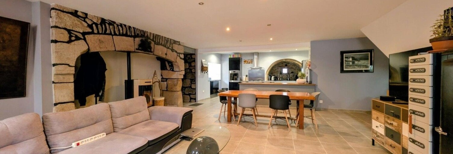 Maison 11 Pièces 240 m² à vendre à Bort-les-Orgues (19110)