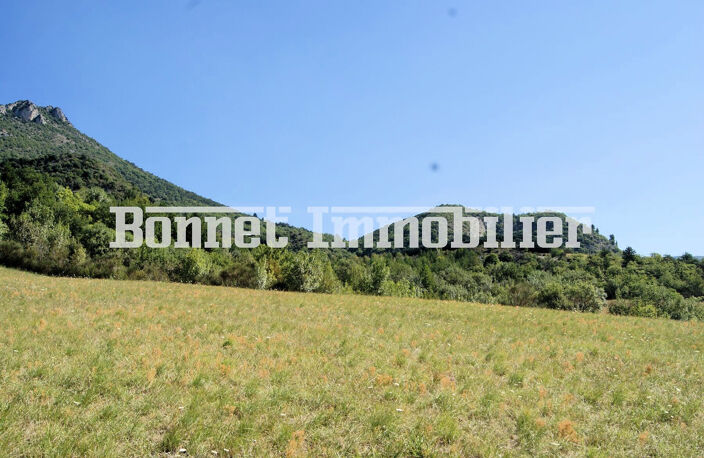 Grand terrain constructible avec très belle vue dominante — photo 4