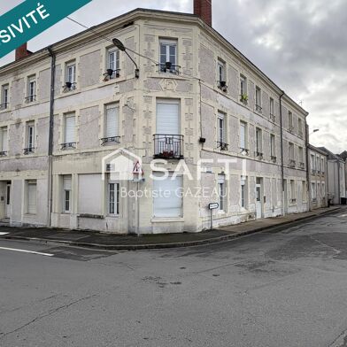 Immeuble  106000 €