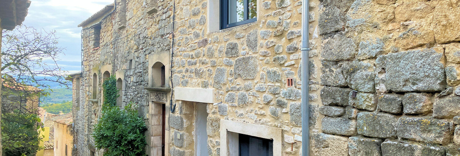 Maison 3 Pièces 80 m² à vendre à Castellet-en-Luberon (84400)