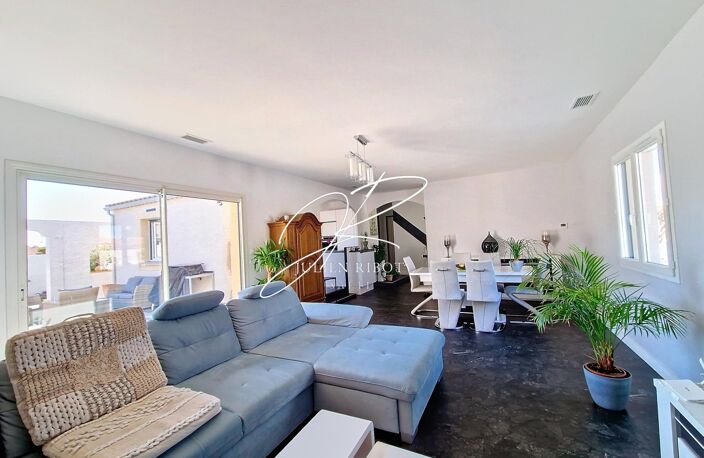 Maison T5 4 chambres 117 m² piscine — photo 2