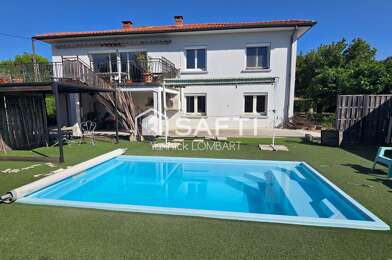 Maison 8 pièces 299000 €