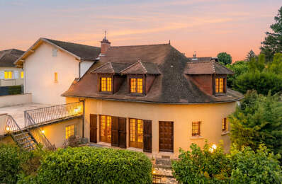 Maison emblématique au coeur du village de Chaponnay — photo du bien