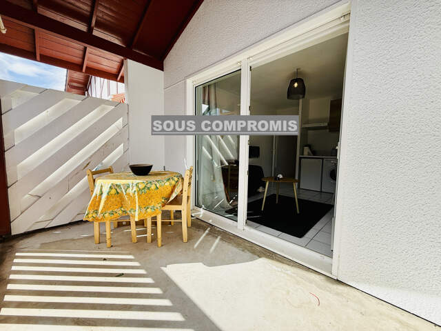 Hauteurs Plage, Appartement T2 avec terrasse et parking dans — photo du bien