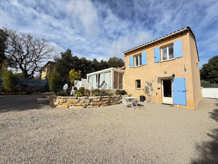 À vendre   Superbe villa moderne à Régusse, proposée par Ver — photo 1