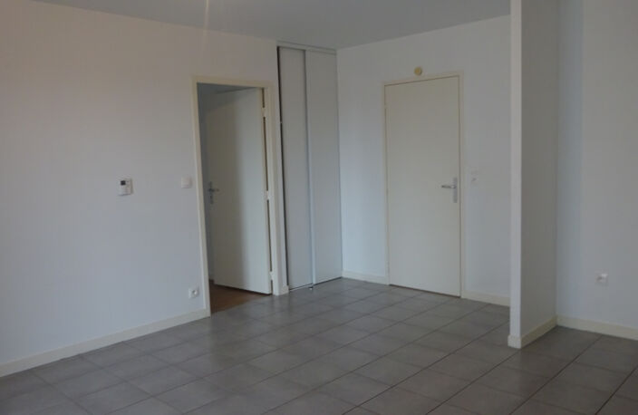 SAINT NAZAIRE OUEST QUARTIER VECQUERIE T2 43M2 DANS RESIDENC — photo 2