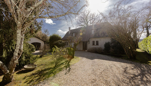 Villa / Maison 8 pièces  à vendre Lons 64140