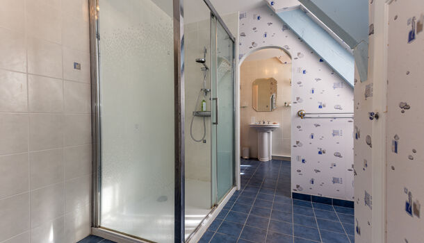 Villa / Maison 8 pièces  à vendre Lons 64140