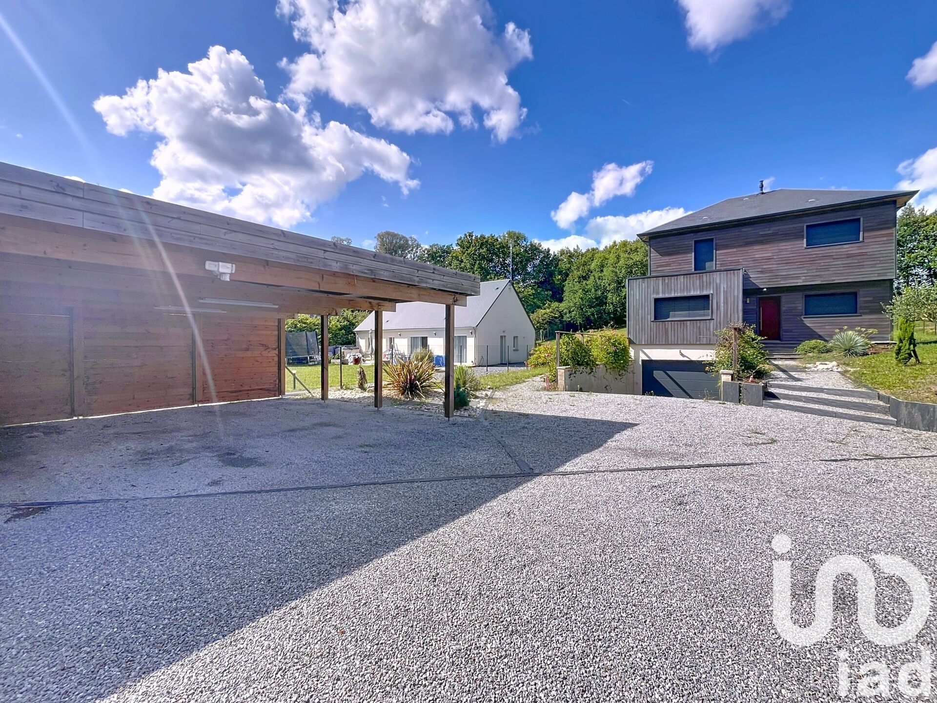 Nazelles-Negron - 168m² - 8p. - 6ch.