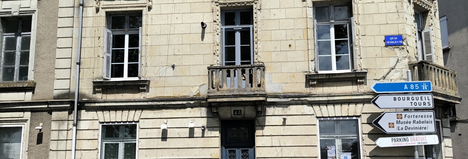 Immeuble  378 m² à vendre à Chinon (37500)