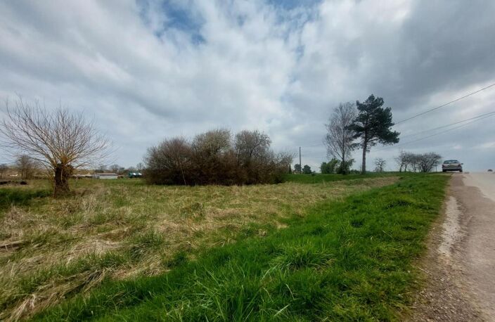 Terrain constructible DEMIGNY 694 m² — photo 4