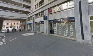 Commerce  106 m² à louer à Villeurbanne (69100)