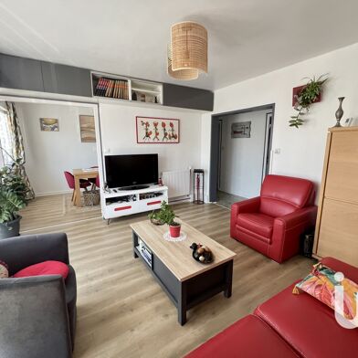 Appartement 4 pièces 180000 €