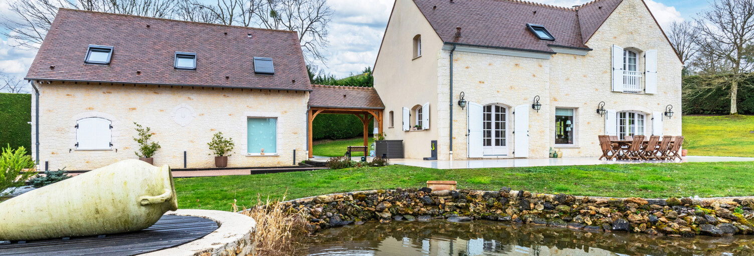 Maison 8 Pièces 266 m² à vendre à Thoiry (78770)