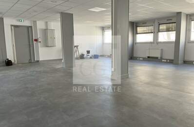 BUREAUX à LOUER — photo du bien