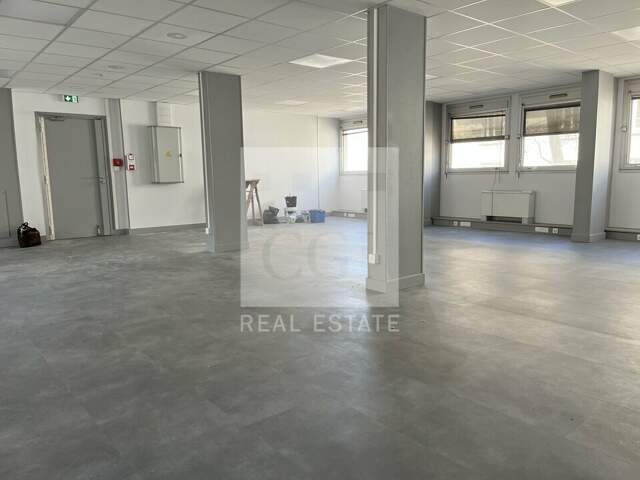 BUREAUX à LOUER — photo du bien