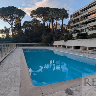 Appartement 4 pièces 230000 €