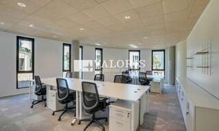 Bureau  1292 m² à louer à Limonest (69760)