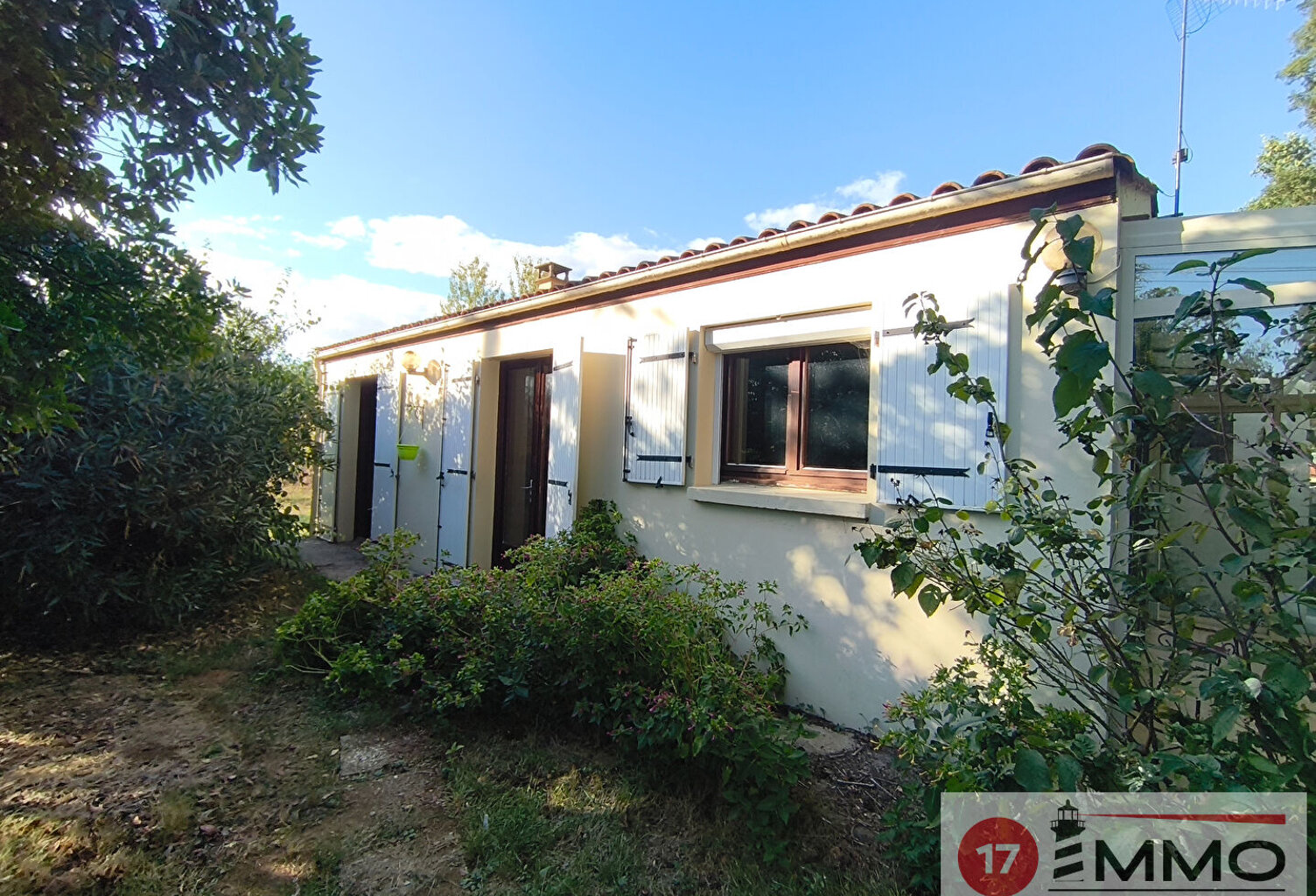 Maison T3 de 87 m² à Champdolent — photo 1