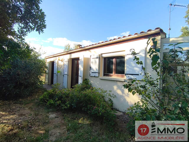 Maison T3 de 87 m² à Champdolent — photo du bien