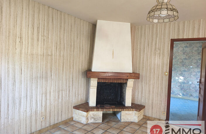 Maison T3 de 87 m² à Champdolent — photo 2
