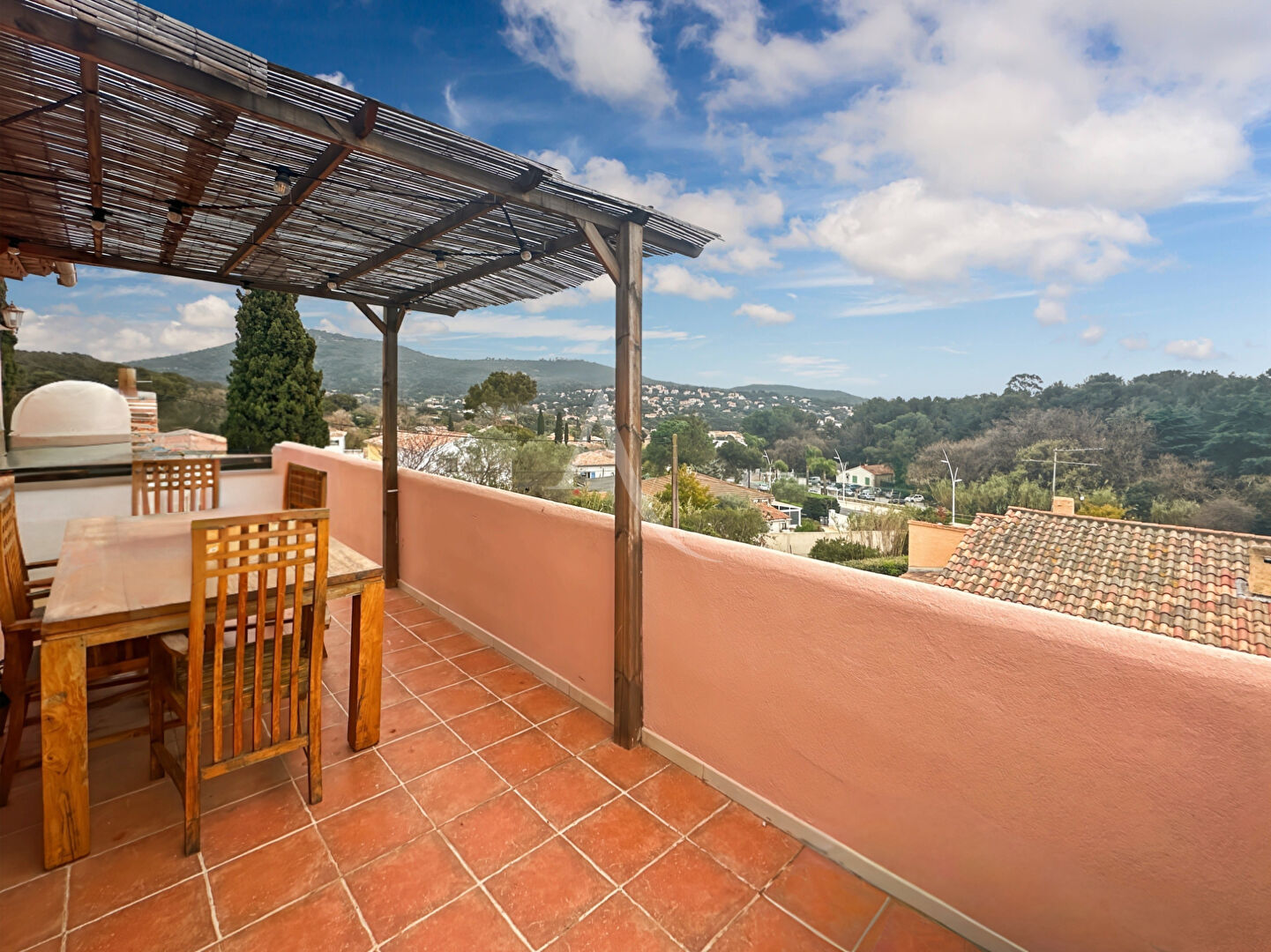 Villa / Maison 8 pièces  à vendre Pradet (Le) 83220