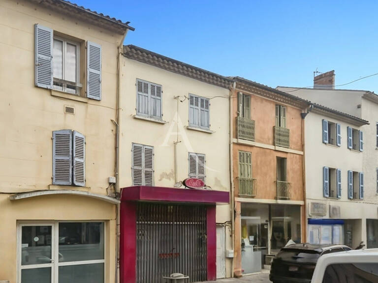 Maison La Crau avec local commercial, gros potentiel ! — photo 1