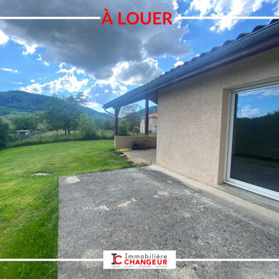 Maison 5 pièces 1220 €