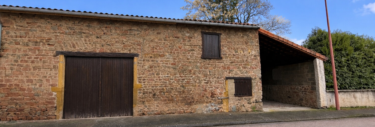 Maison 2 Pièces 180 m² à vendre à Commelle-Vernay (42120)