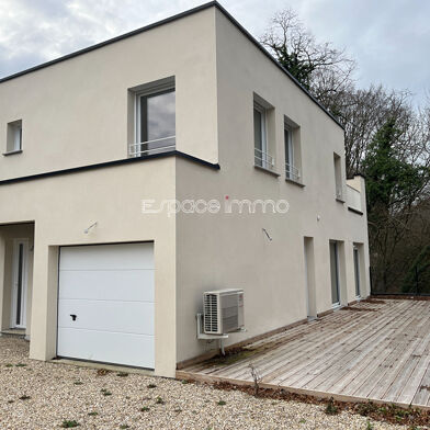 Maison 5 pièces 284000 €