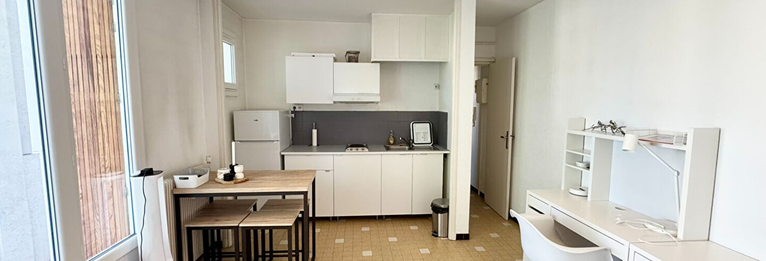 Appartement 1 Pièce 24 m² à louer à Aix-en-Provence (13100)