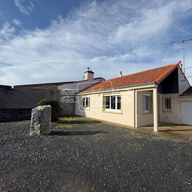 Maison 3 pièces 670 €