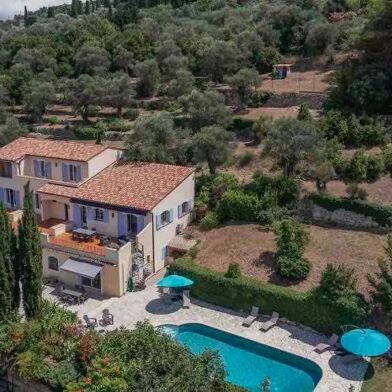 Maison 8 pièces 1785000 €