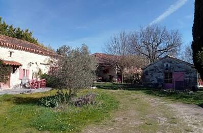 Maison en pierre — photo du bien