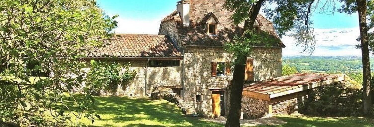 Maison 9 Pièces 304 m² à vendre à Figeac (46100)