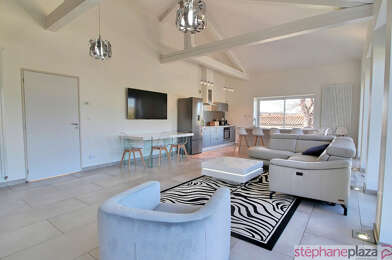 Maison 9 pièces 560000 €